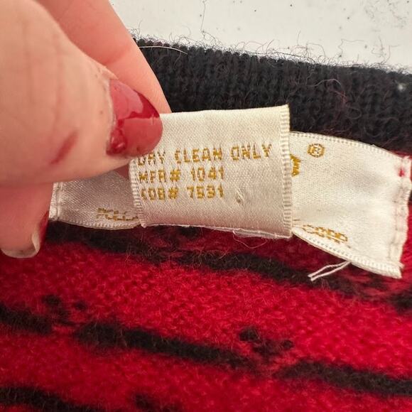 Vintage Tally-Ho Nordic Cardigan Sweater Women's M Red Boiled Wool Artsy Floral - Picture 9 of 11